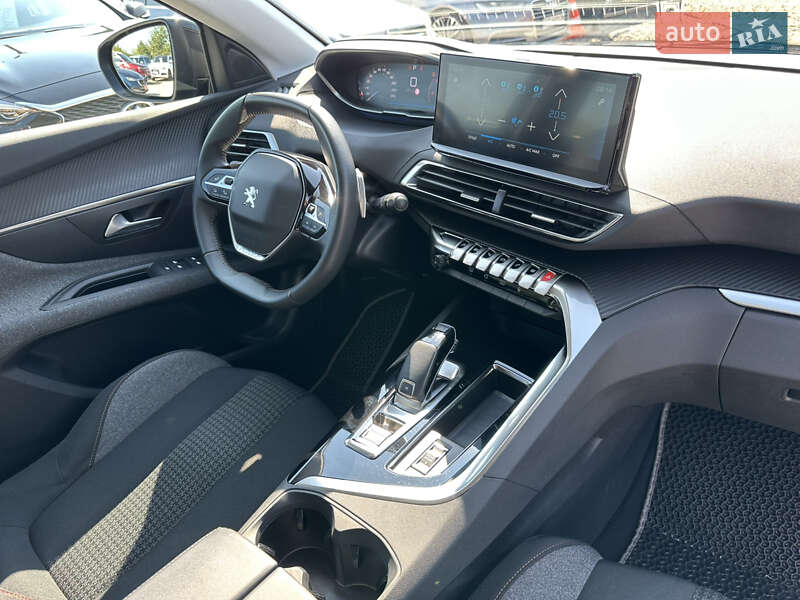 Внедорожник / Кроссовер Peugeot 3008 2022 в Ивано-Франковске