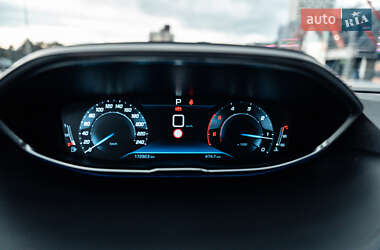 Позашляховик / Кросовер Peugeot 3008 2020 в 
