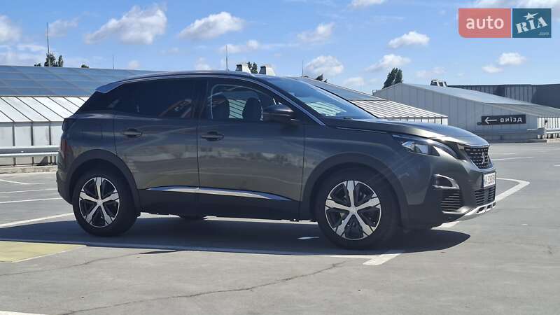 Внедорожник / Кроссовер Peugeot 3008 2020 в Киеве