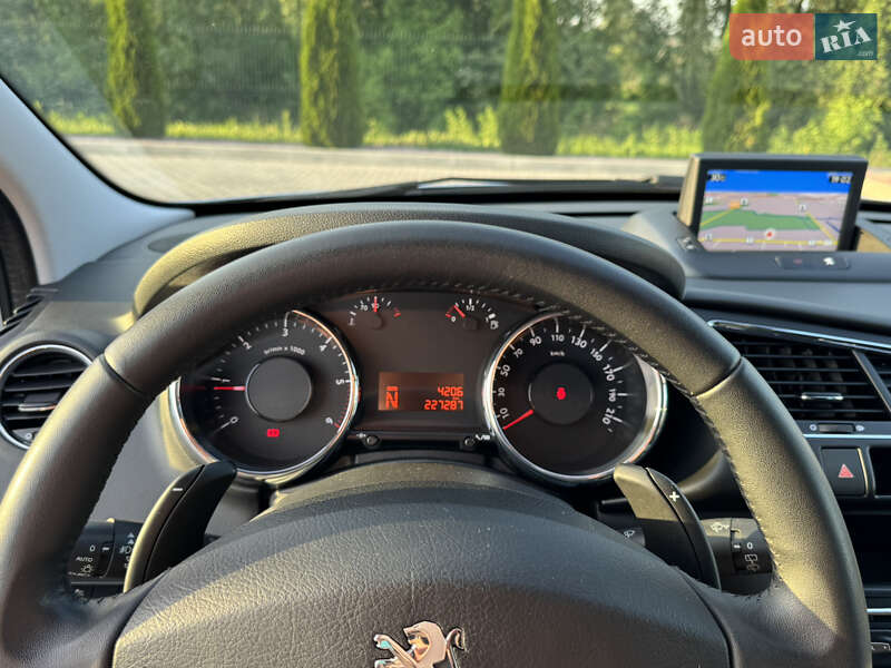 Внедорожник / Кроссовер Peugeot 3008 2014 в Хмельницком