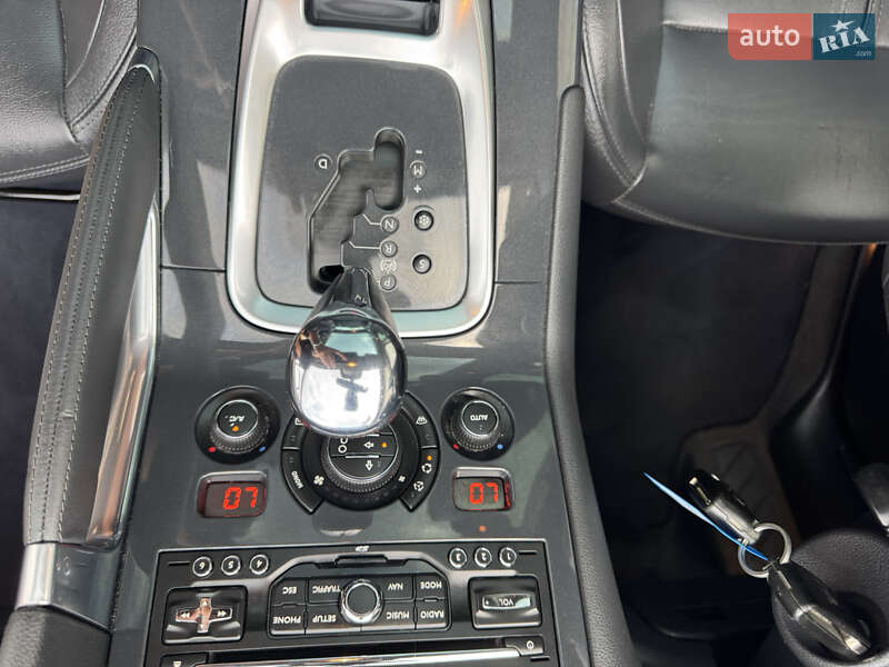Внедорожник / Кроссовер Peugeot 3008 2012 в Киеве