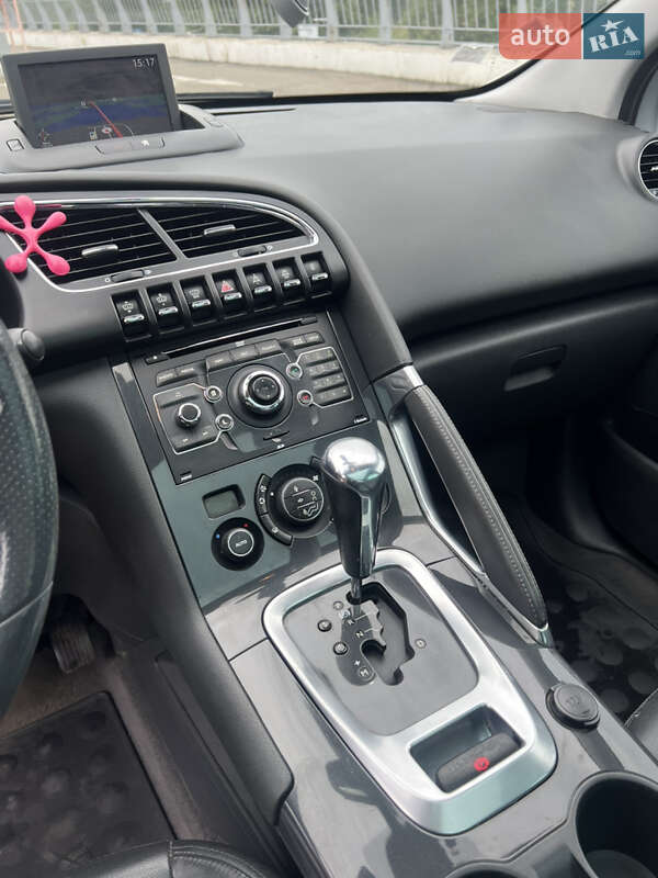 Позашляховик / Кросовер Peugeot 3008 2012 в Києві