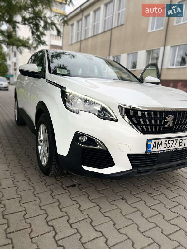 Внедорожник / Кроссовер Peugeot 3008 2018 в Луцке