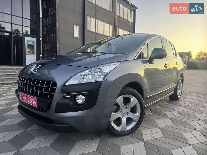 Peugeot 3008 2011