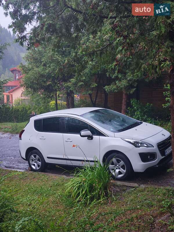 Позашляховик / Кросовер Peugeot 3008 2014 в Львові