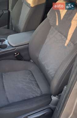 Внедорожник / Кроссовер Peugeot 3008 2011 в 