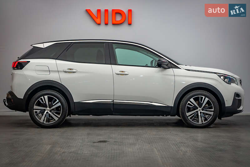 Внедорожник / Кроссовер Peugeot 3008 2016 в Киеве