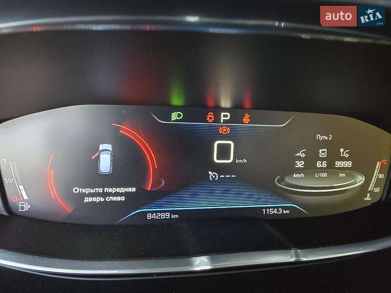 Внедорожник / Кроссовер Peugeot 3008 2017 в Киеве