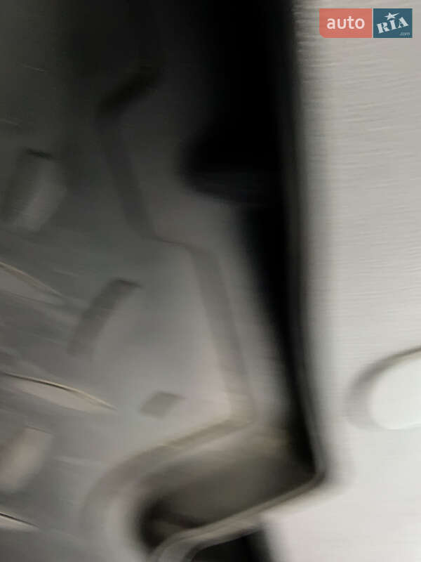 Позашляховик / Кросовер Peugeot 3008 2014 в Києві