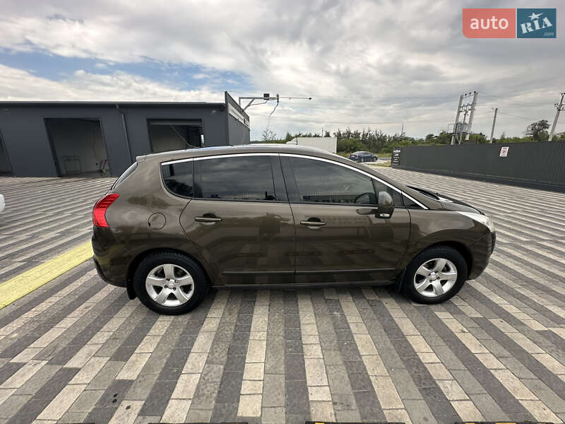 Внедорожник / Кроссовер Peugeot 3008 2010 в Львове фото 9 Внедорожник / Кроссовер Peugeot 3008 2010 в Львове