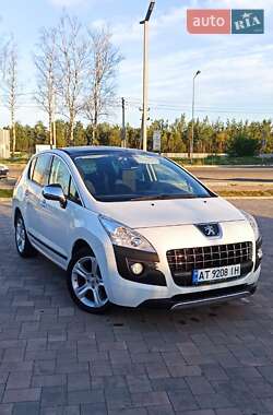 Внедорожник / Кроссовер Peugeot 3008 2013 в Ивано-Франковске