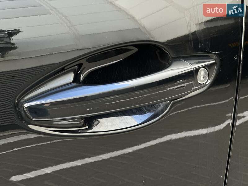 Внедорожник / Кроссовер Peugeot 3008 2017 в Киеве