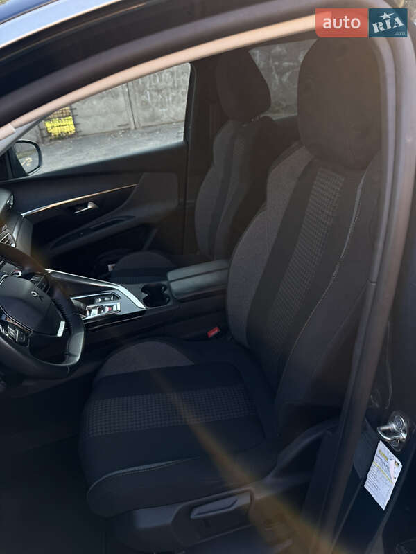 Внедорожник / Кроссовер Peugeot 3008 2021 в Черкассах фото 15 Внедорожник / Кроссовер Peugeot 3008 2021 в Черкассах