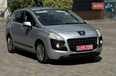 Внедорожник / Кроссовер Peugeot 3008 2011 в Луцке