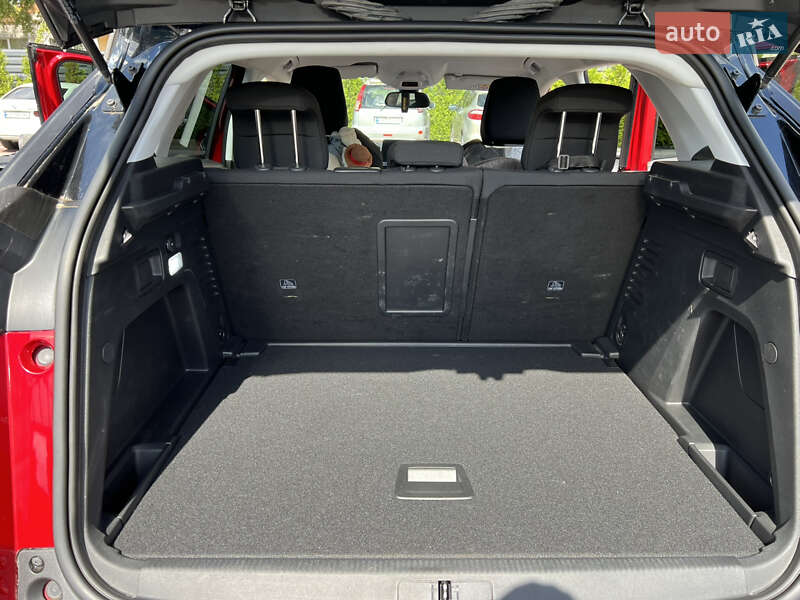 Позашляховик / Кросовер Peugeot 3008 2018 в Черкасах