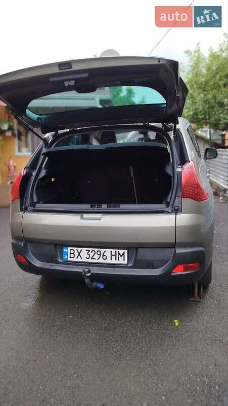 Позашляховик / Кросовер Peugeot 3008 2010 в Хмельницькому