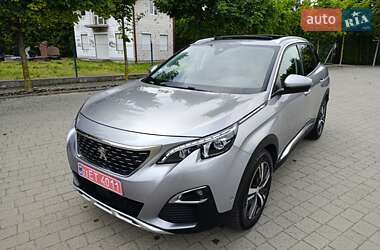 Позашляховик / Кросовер Peugeot 3008 2017 в Львові