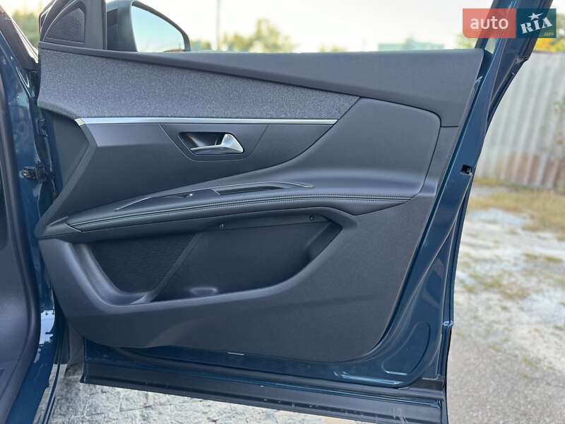 Внедорожник / Кроссовер Peugeot 3008 2023 в Киеве фото 50 Внедорожник / Кроссовер Peugeot 3008 2023 в Киеве