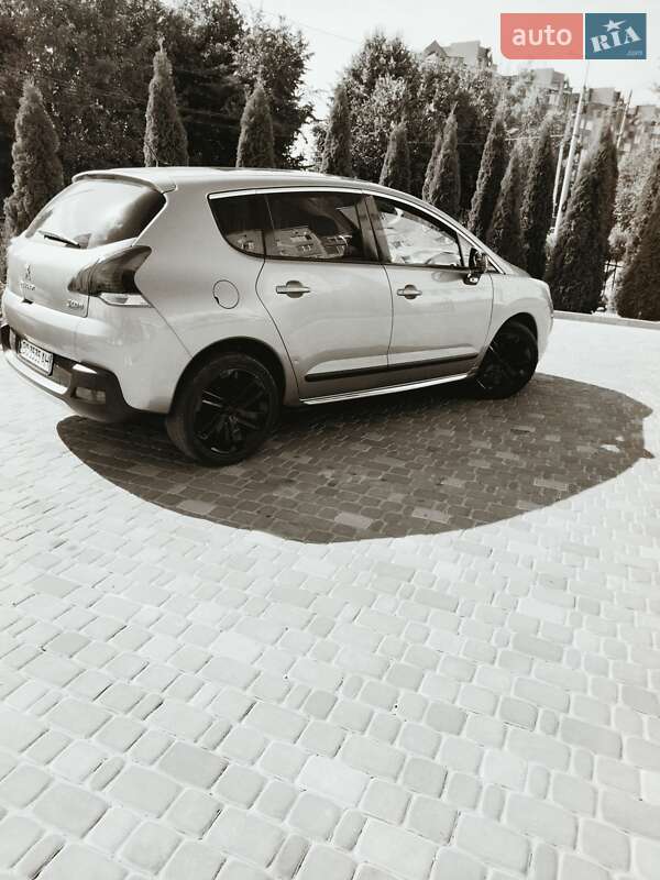 Хэтчбек Peugeot 3008 2013 в Тернополе