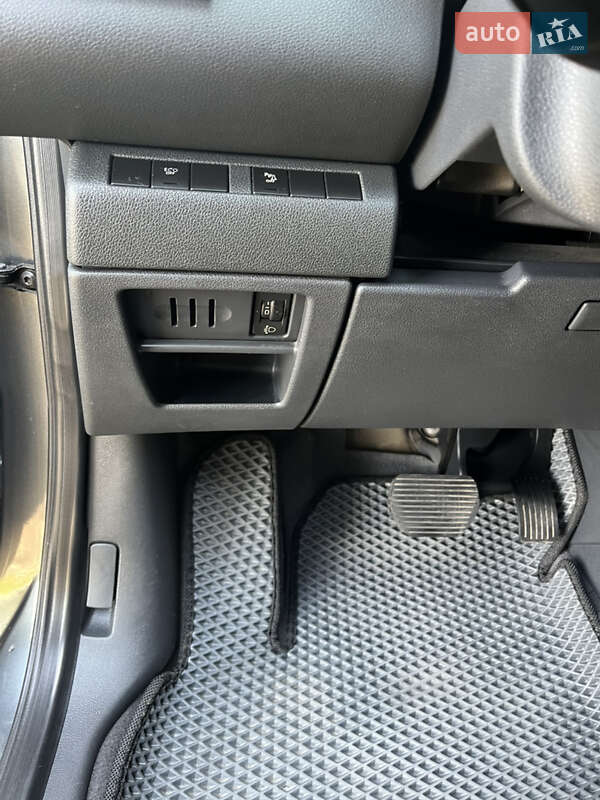 Внедорожник / Кроссовер Peugeot 3008 2012 в Ровно