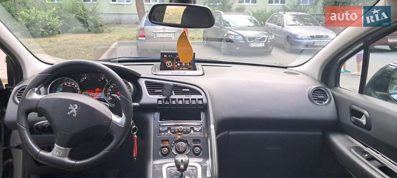 Позашляховик / Кросовер Peugeot 3008 2013 в Івано-Франківську