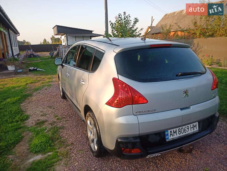 Внедорожник / Кроссовер Peugeot 3008 2012 в Овруче