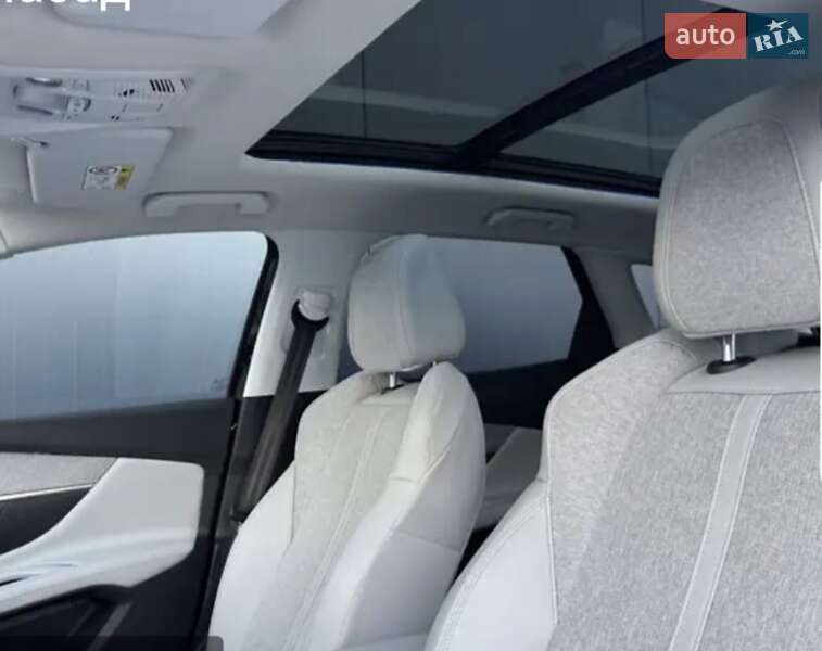 Внедорожник / Кроссовер Peugeot 3008 2019 в Киеве