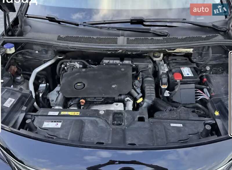 Внедорожник / Кроссовер Peugeot 3008 2019 в Киеве