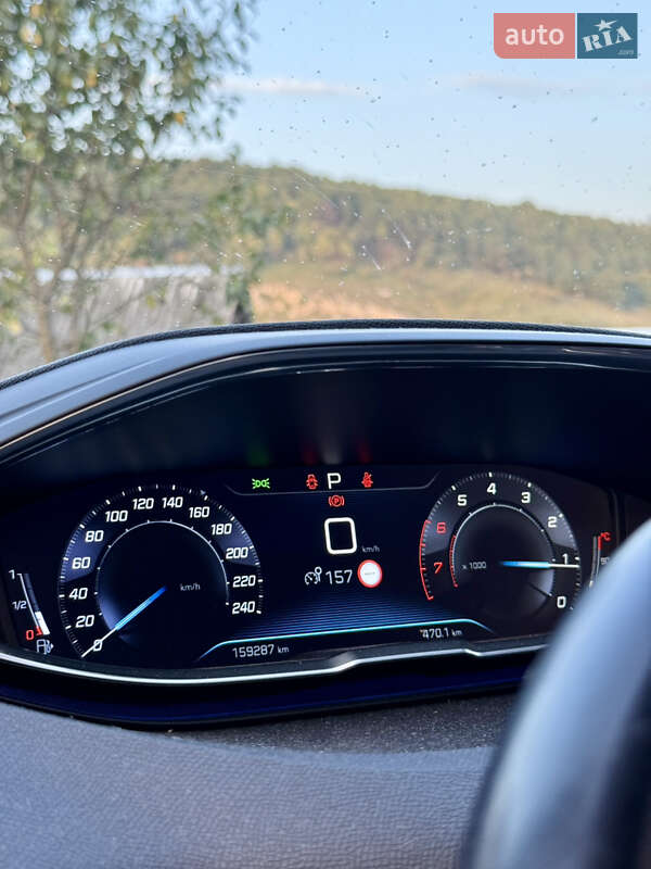 Позашляховик / Кросовер Peugeot 3008 2017 в Львові