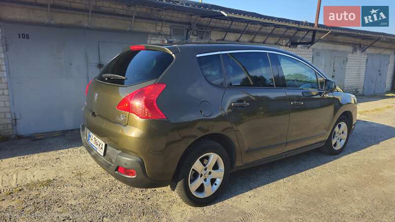 Позашляховик / Кросовер Peugeot 3008 2011 в Борисполі