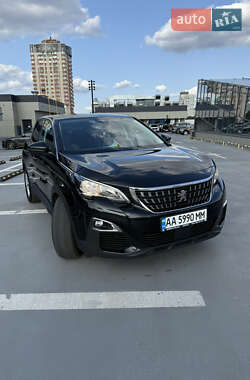 Внедорожник / Кроссовер Peugeot 3008 2019 в Киеве