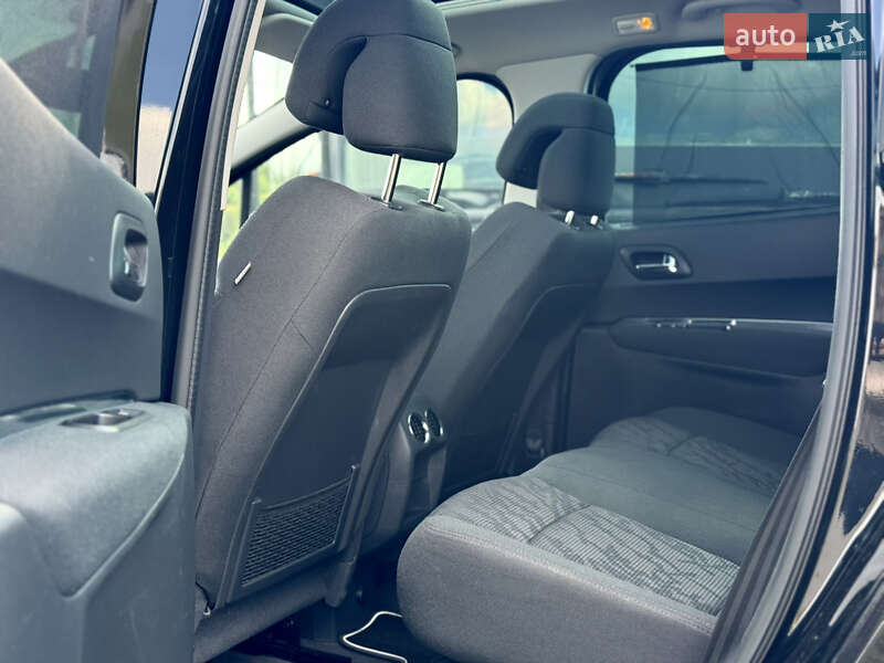 Внедорожник / Кроссовер Peugeot 3008 2013 в Львове фото 25 Внедорожник / Кроссовер Peugeot 3008 2013 в Львове