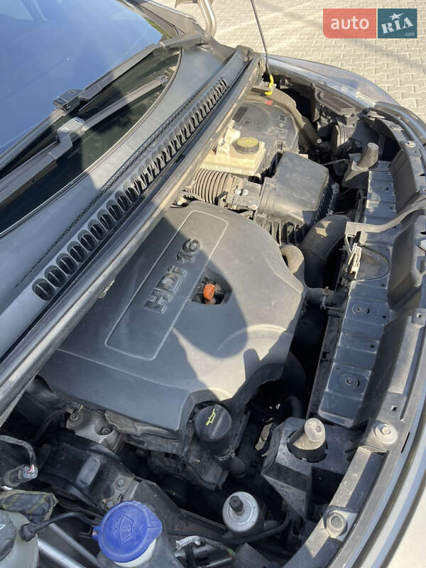 Внедорожник / Кроссовер Peugeot 3008 2010 в Тернополе фото 21 Внедорожник / Кроссовер Peugeot 3008 2010 в Тернополе