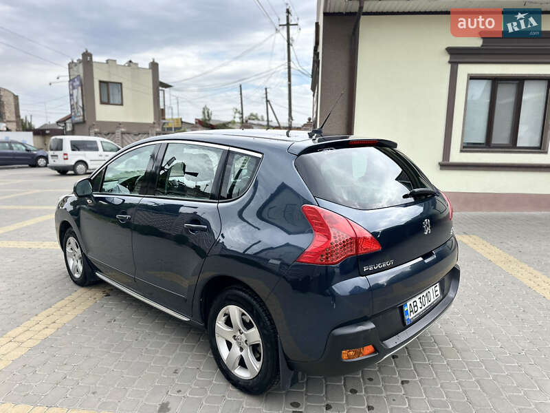 Позашляховик / Кросовер Peugeot 3008 2011 в Тульчині