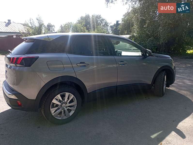 Внедорожник / Кроссовер Peugeot 3008 2017 в Казатине