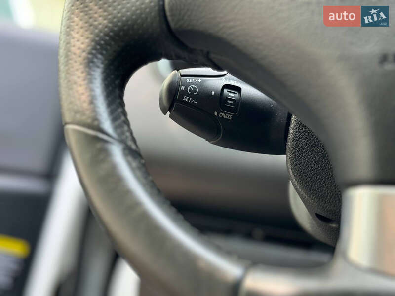 Позашляховик / Кросовер Peugeot 3008 2011 в Старокостянтинові