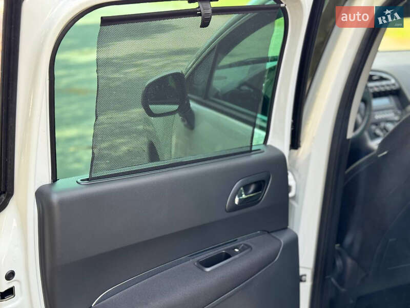 Позашляховик / Кросовер Peugeot 3008 2011 в Старокостянтинові