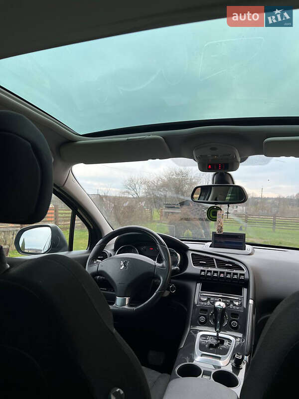 Позашляховик / Кросовер Peugeot 3008 2010 в Калуші