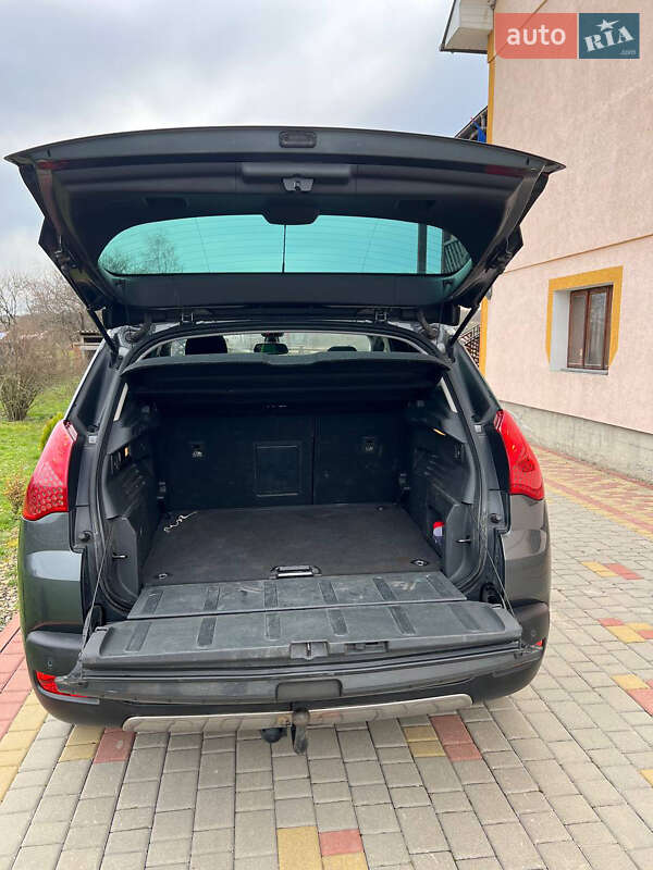 Позашляховик / Кросовер Peugeot 3008 2010 в Калуші
