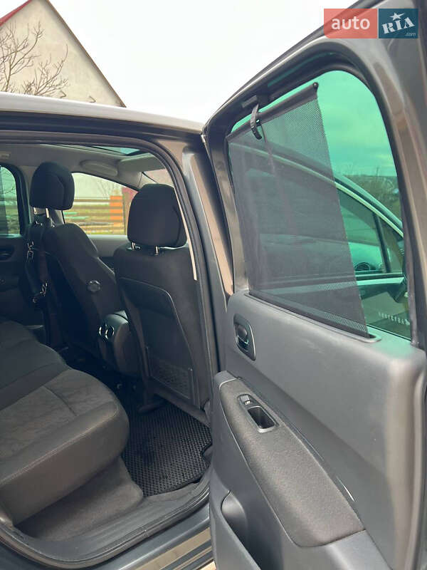 Позашляховик / Кросовер Peugeot 3008 2010 в Калуші