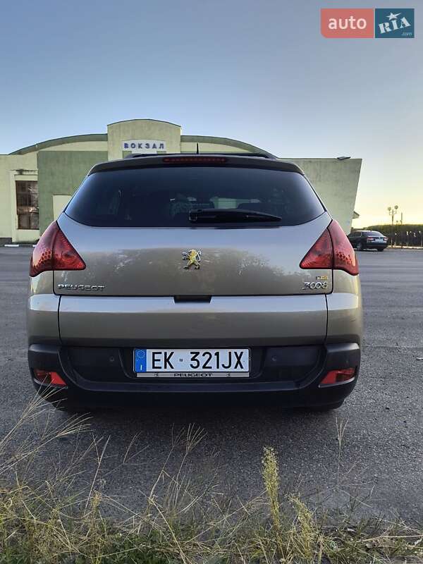 Внедорожник / Кроссовер Peugeot 3008 2011 в Калуше