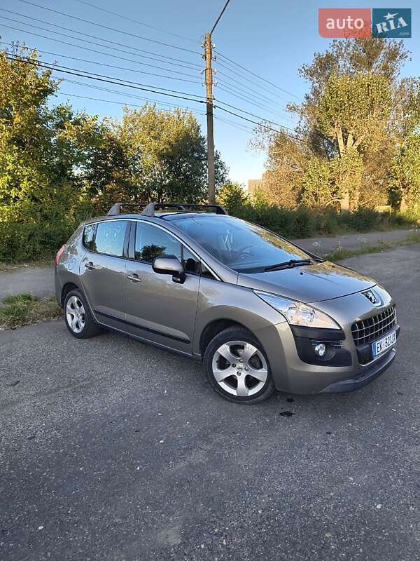 Внедорожник / Кроссовер Peugeot 3008 2011 в Калуше