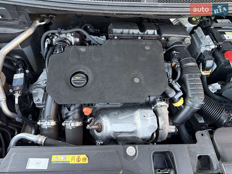 Позашляховик / Кросовер Peugeot 3008 2020 в Стрию