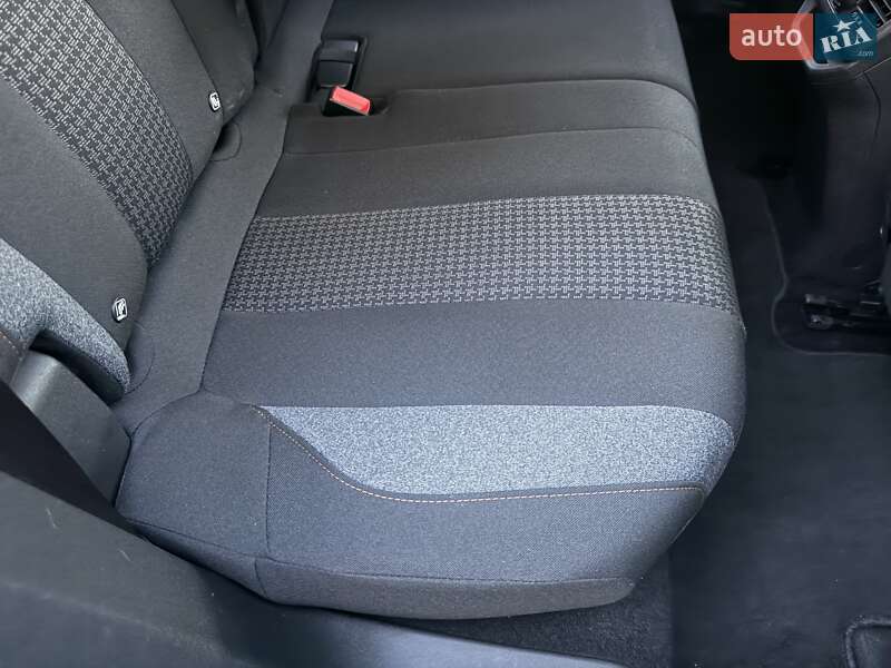 Позашляховик / Кросовер Peugeot 3008 2020 в Стрию