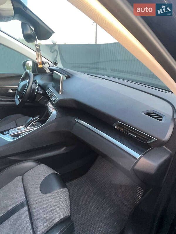 Внедорожник / Кроссовер Peugeot 3008 2019 в Долине фото 15 Внедорожник / Кроссовер Peugeot 3008 2019 в Долине