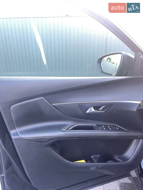 Внедорожник / Кроссовер Peugeot 3008 2019 в Долине фото 29 Внедорожник / Кроссовер Peugeot 3008 2019 в Долине