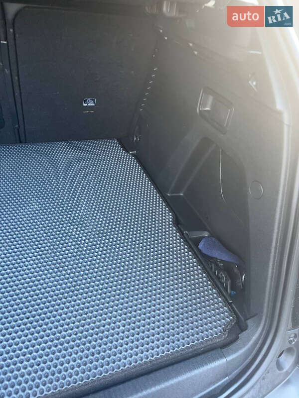 Внедорожник / Кроссовер Peugeot 3008 2019 в Долине фото 52 Внедорожник / Кроссовер Peugeot 3008 2019 в Долине