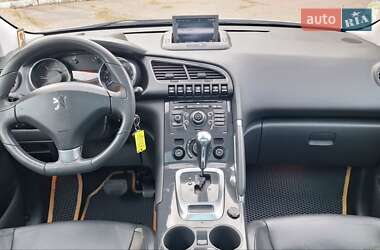 Внедорожник / Кроссовер Peugeot 3008 2012 в Новоархангельске