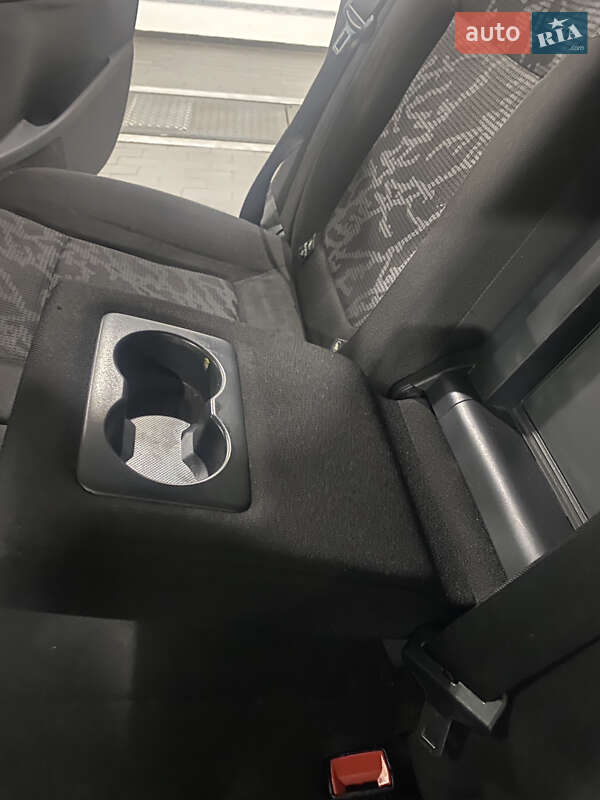 Внедорожник / Кроссовер Peugeot 3008 2011 в Киеве фото 28 Внедорожник / Кроссовер Peugeot 3008 2011 в Киеве