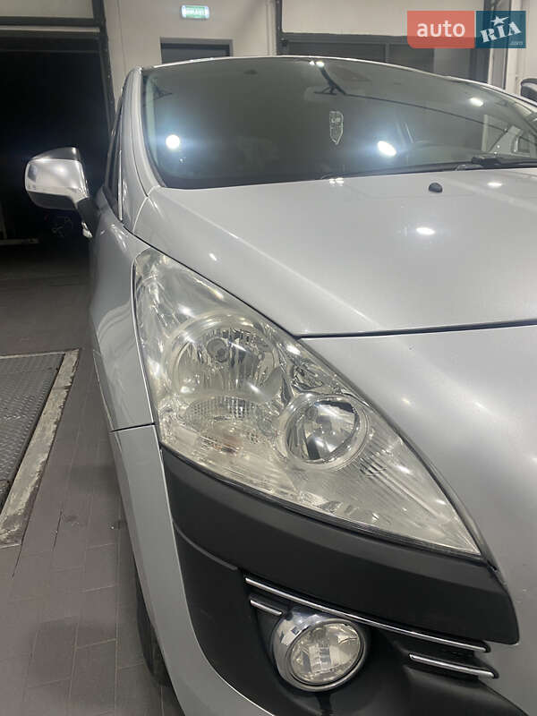 Внедорожник / Кроссовер Peugeot 3008 2011 в Киеве фото 38 Внедорожник / Кроссовер Peugeot 3008 2011 в Киеве